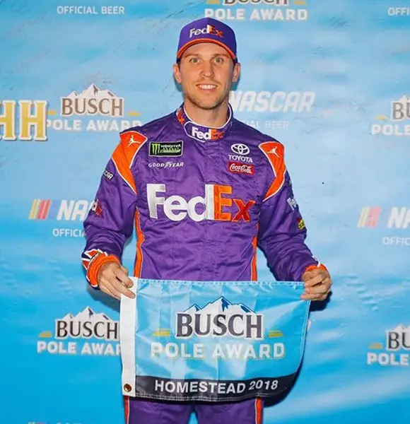 Denny Hamlin Married, Girlfriend, Net Worth, Family Details