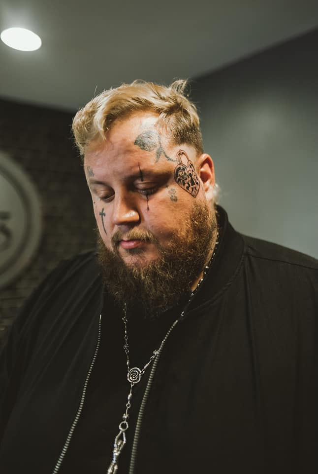 Jelly Roll S Emotional Story Behind His Face Tattoos