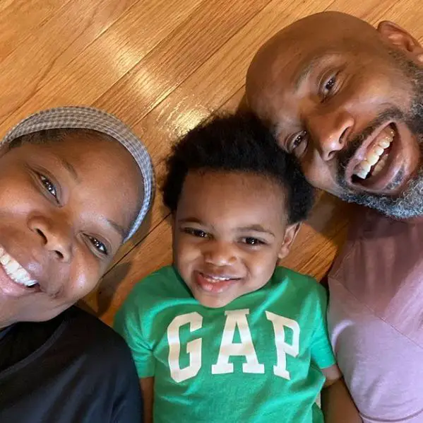 Details On Angela Robinson's Marital Life With Husband & Son