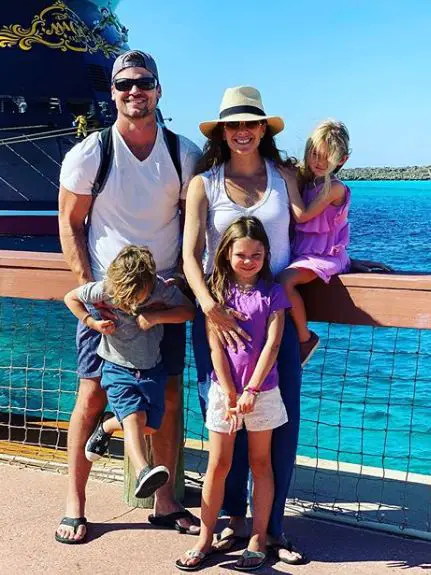 'S.W.A.T.' Actor Bailey Chase Wife, Married, Family