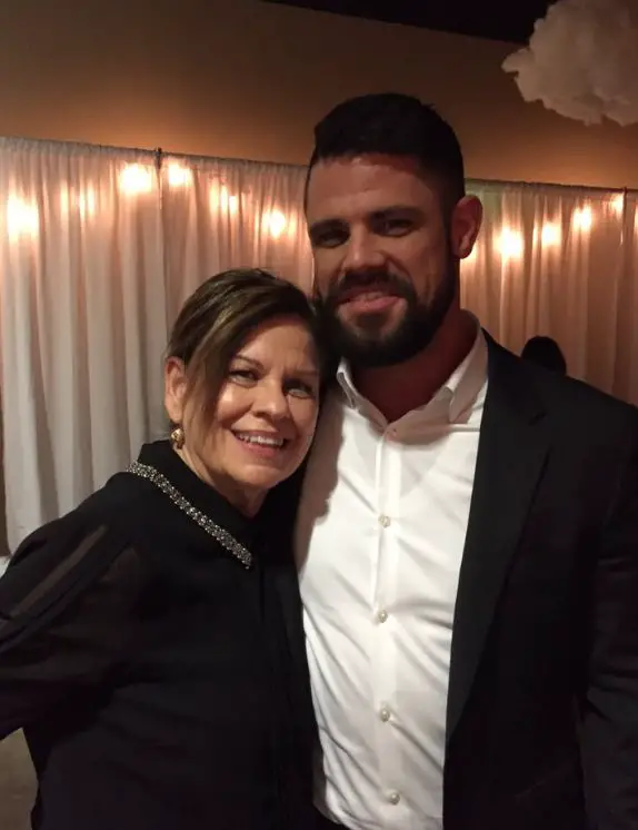 Steven Furtick Flaunts Proud Family With Wife, Married Life Details